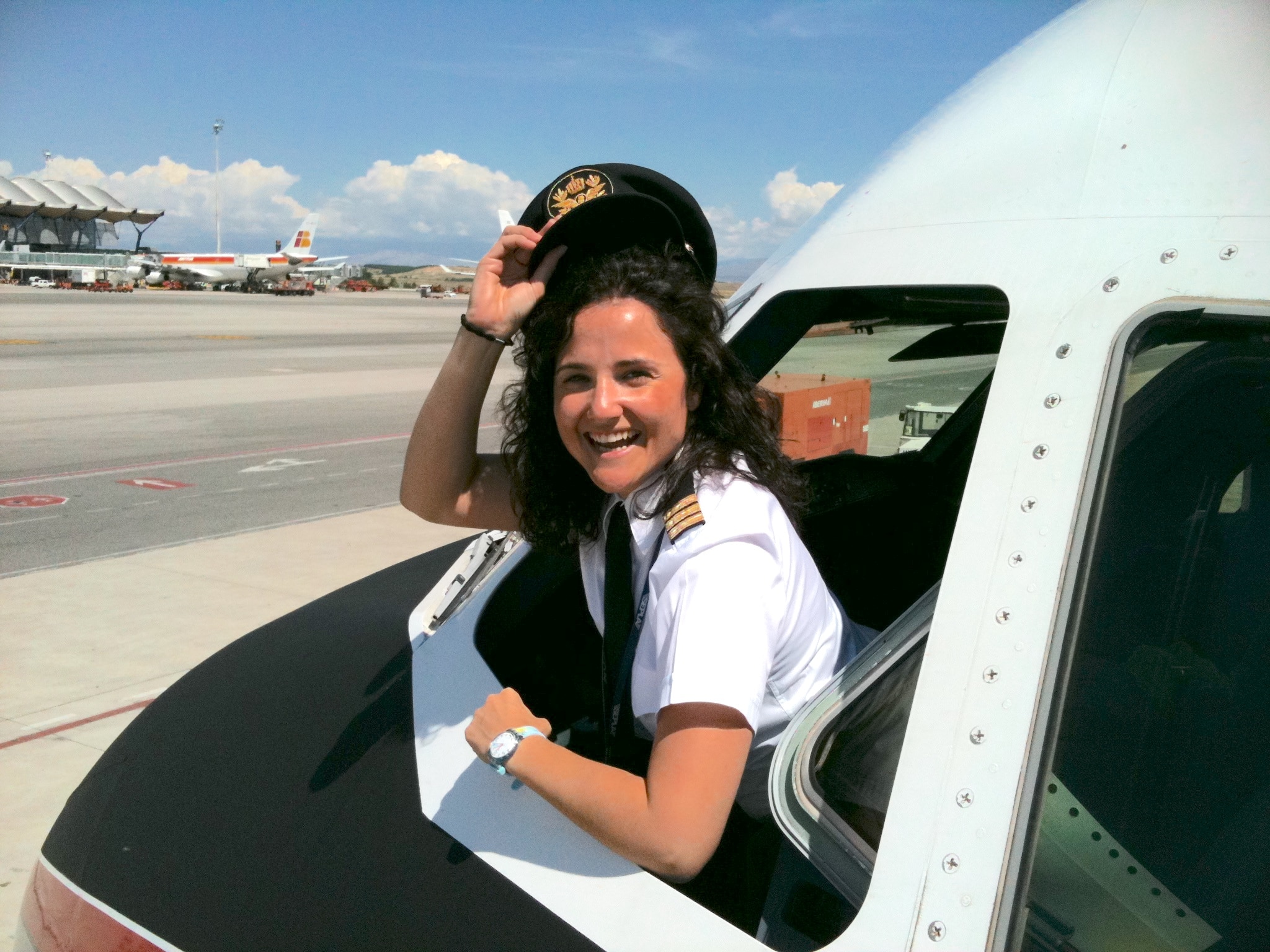 Cómo puedes ser piloto de avión? (también para mujeres)