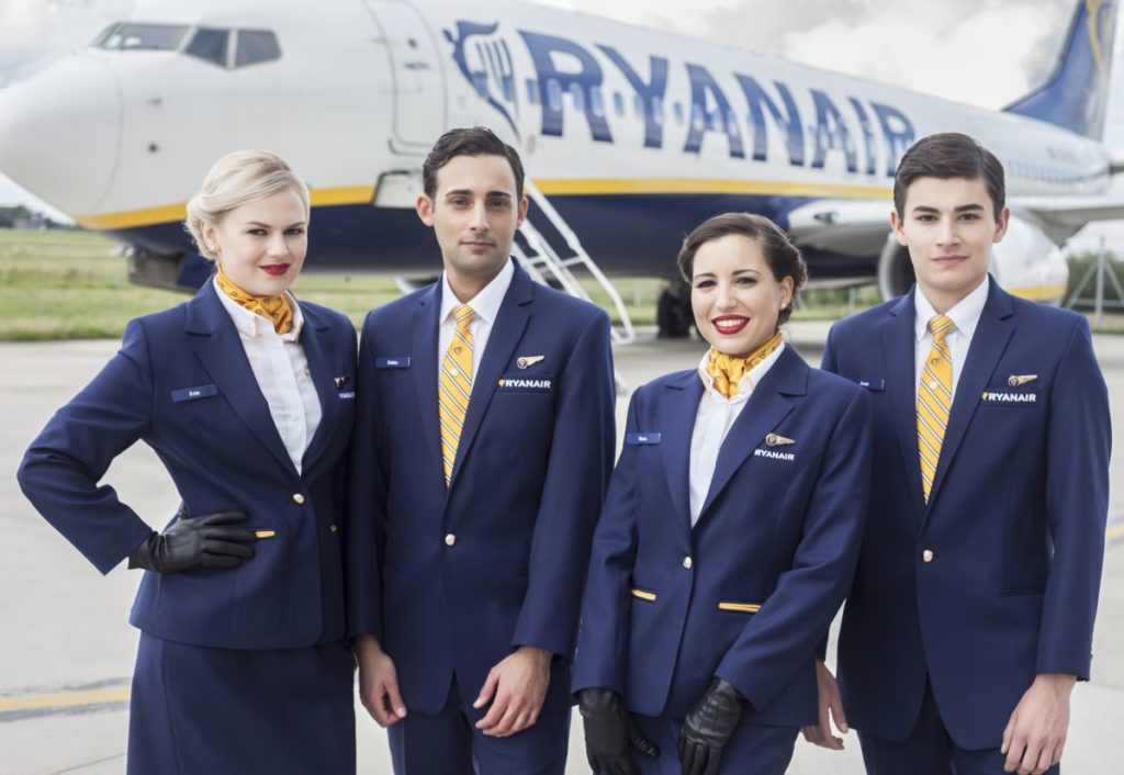 El sendero Volar cometa casamentero Trabajar en Ryanair: completa la formación y asegúrate el puesto