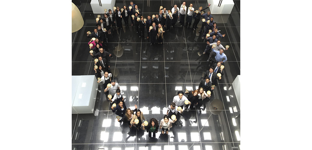 Hilton Of Spain, Información corporativa y equipo de trabajo